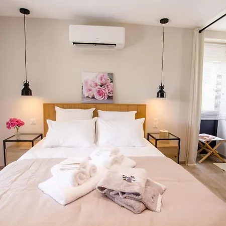 La Maison D'elena Nyaraló Thiviers