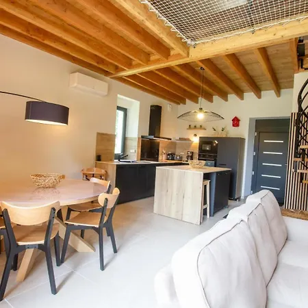La Maison D'elena Nyaraló Thiviers